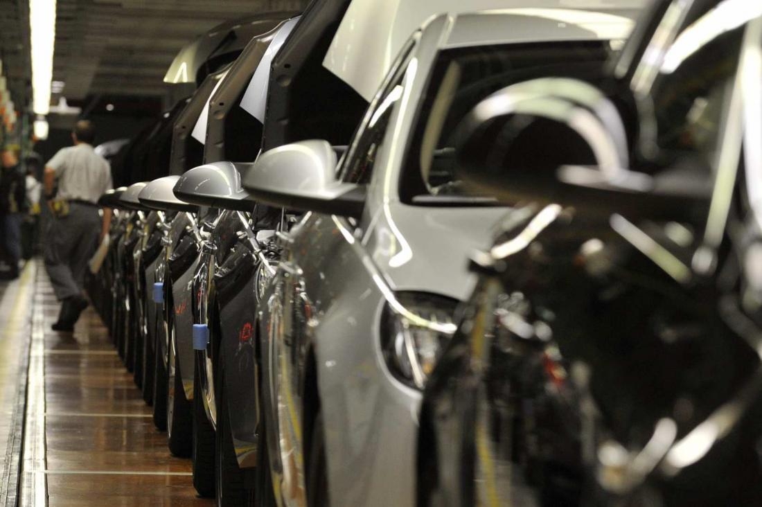 Μειώθηκαν οι πωλήσεις αυτοκινήτων στην ΕΕ το πρώτο 2μηνο